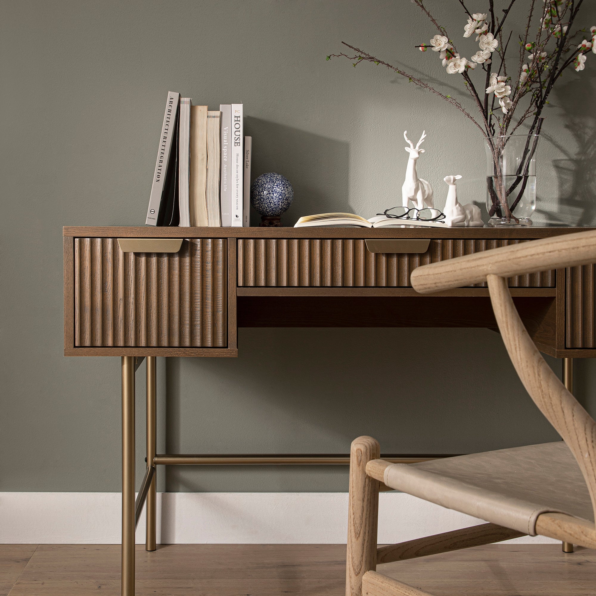 Richmond Ridged Dressing Table, Dark Ash - Image 6