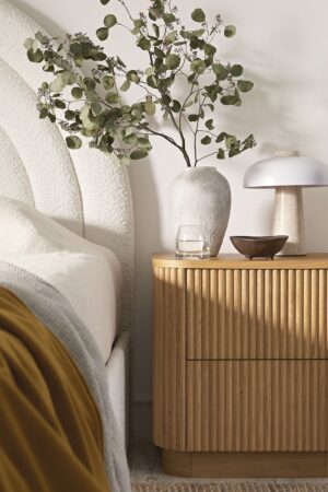 Maru 2-Drawer Bedside Table, Oak