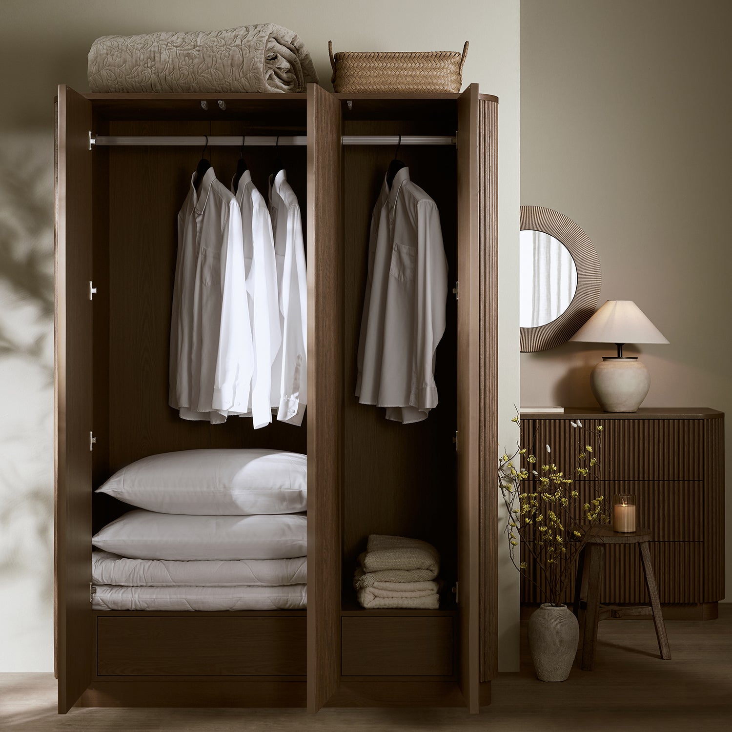 Maru Triple Wardrobe, Silver Oak - Image 3