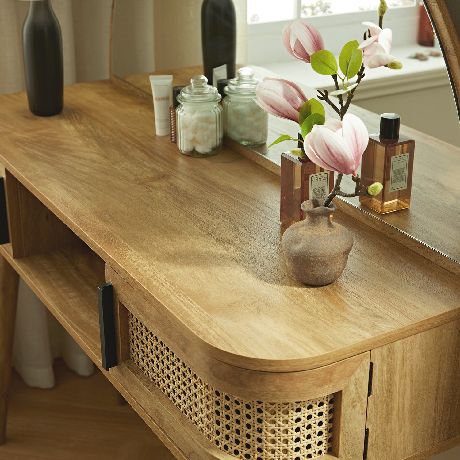 Izzy Curved Rattan Dressing Table, Natural - Image 4